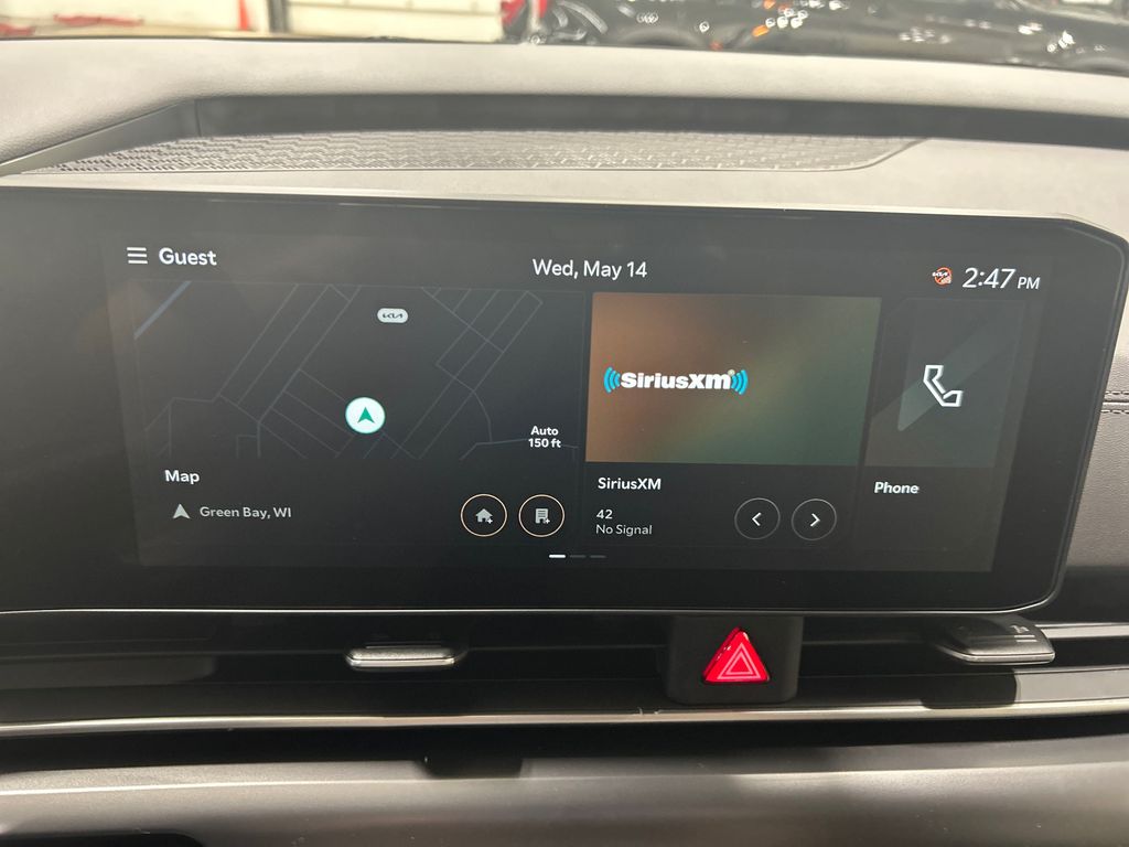 new 2025 Kia Carnival car, priced at $40,495