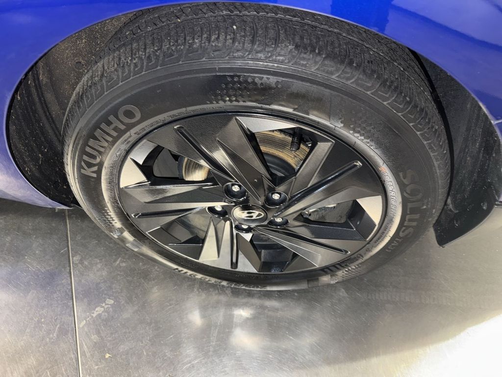 used 2022 Hyundai Elantra Hybrid car, priced at $20,560