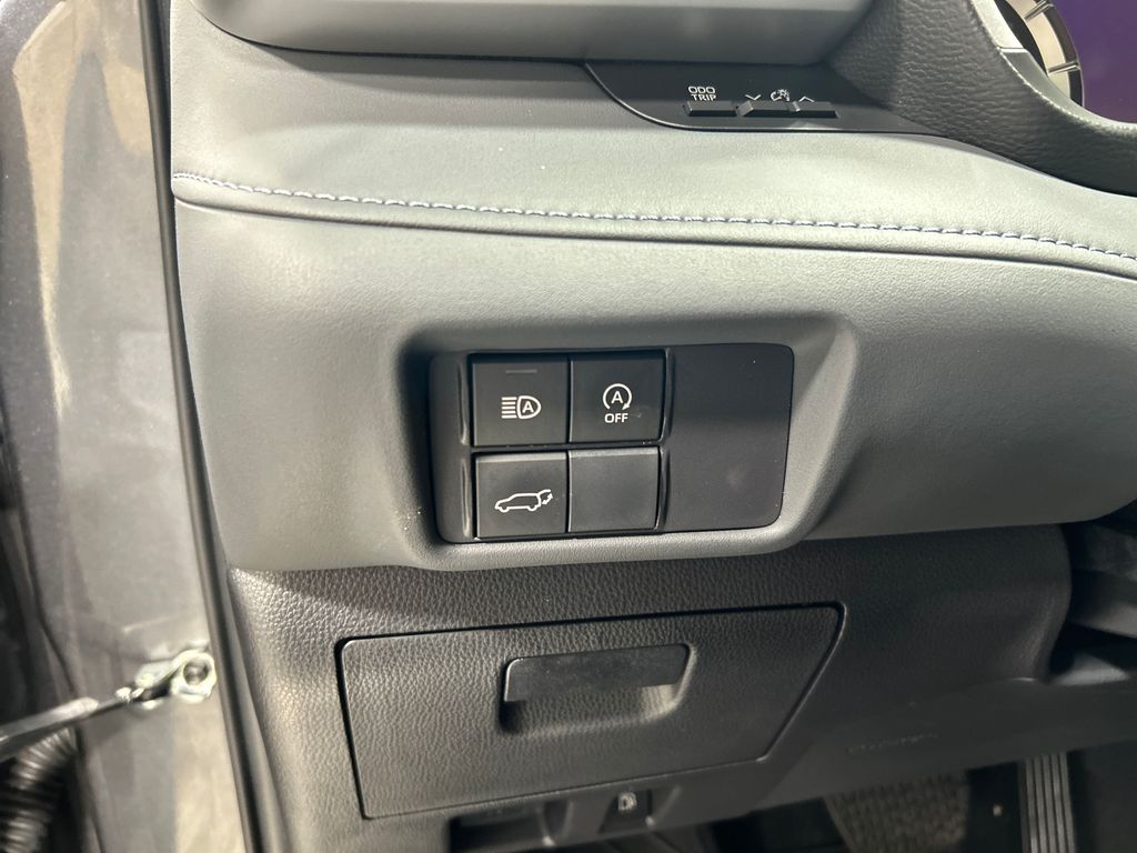 used 2023 Toyota Highlander car, priced at $42,455