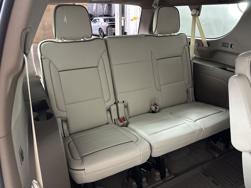 new 2025 GMC Yukon XL car, priced at $91,759