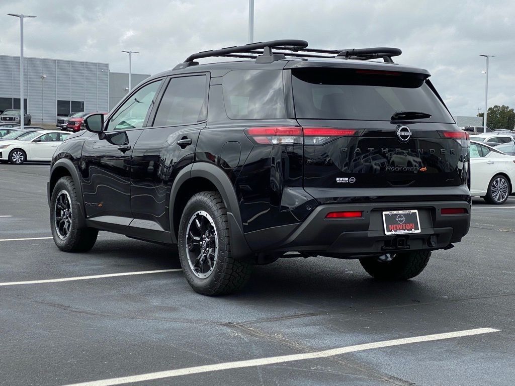 new 2024 Nissan Pathfinder car, priced at $38,950