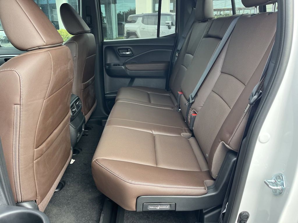 new 2025 Honda Ridgeline car, priced at $40,590