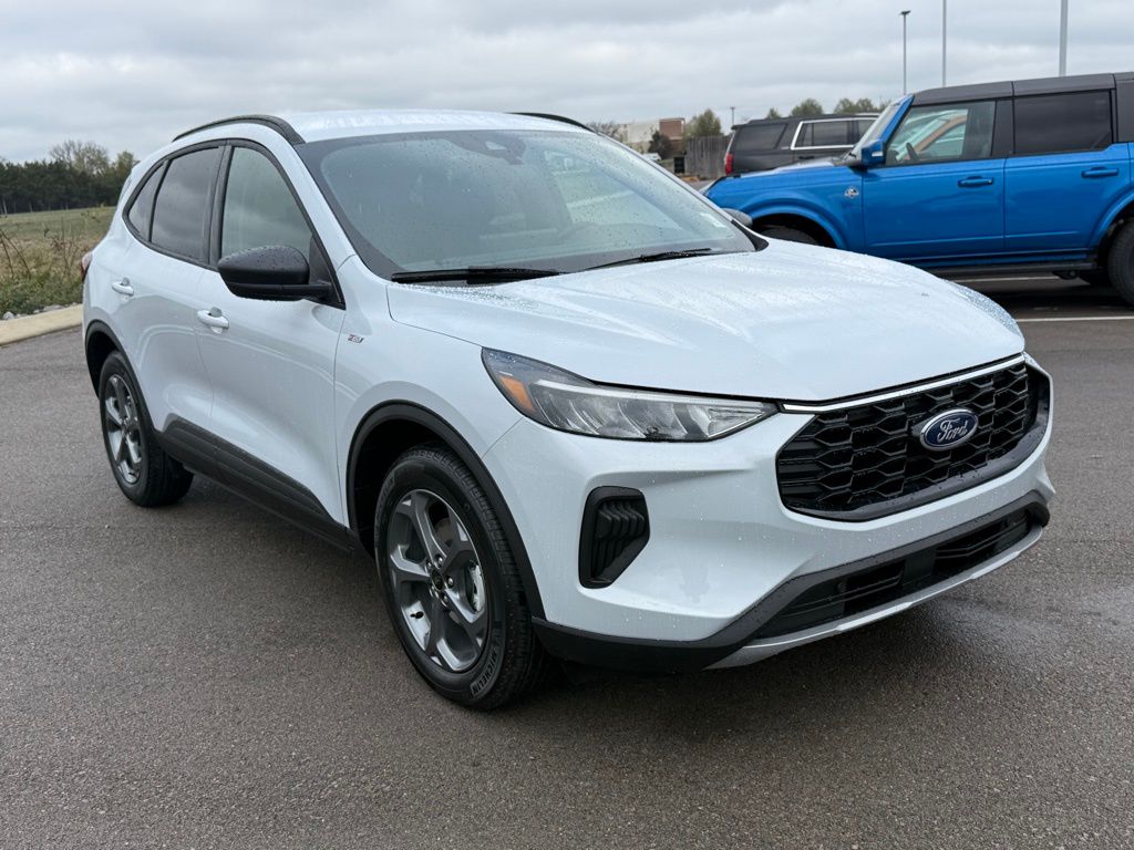 new 2025 Ford Escape car, priced at $28,040