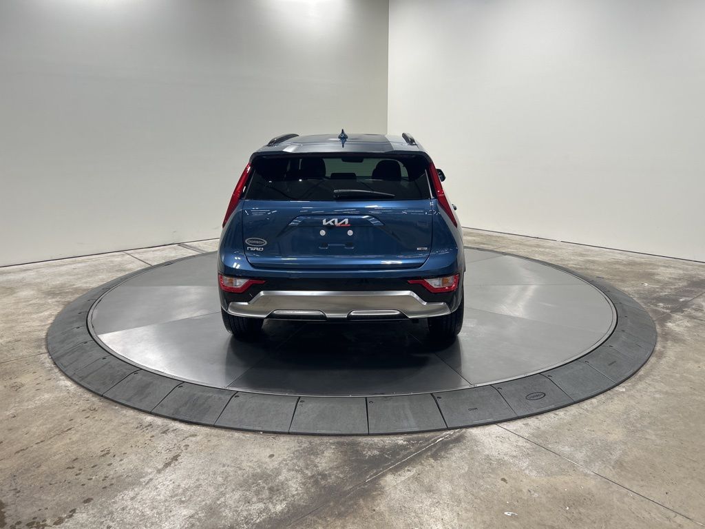 new 2025 Kia Niro car, priced at $30,554