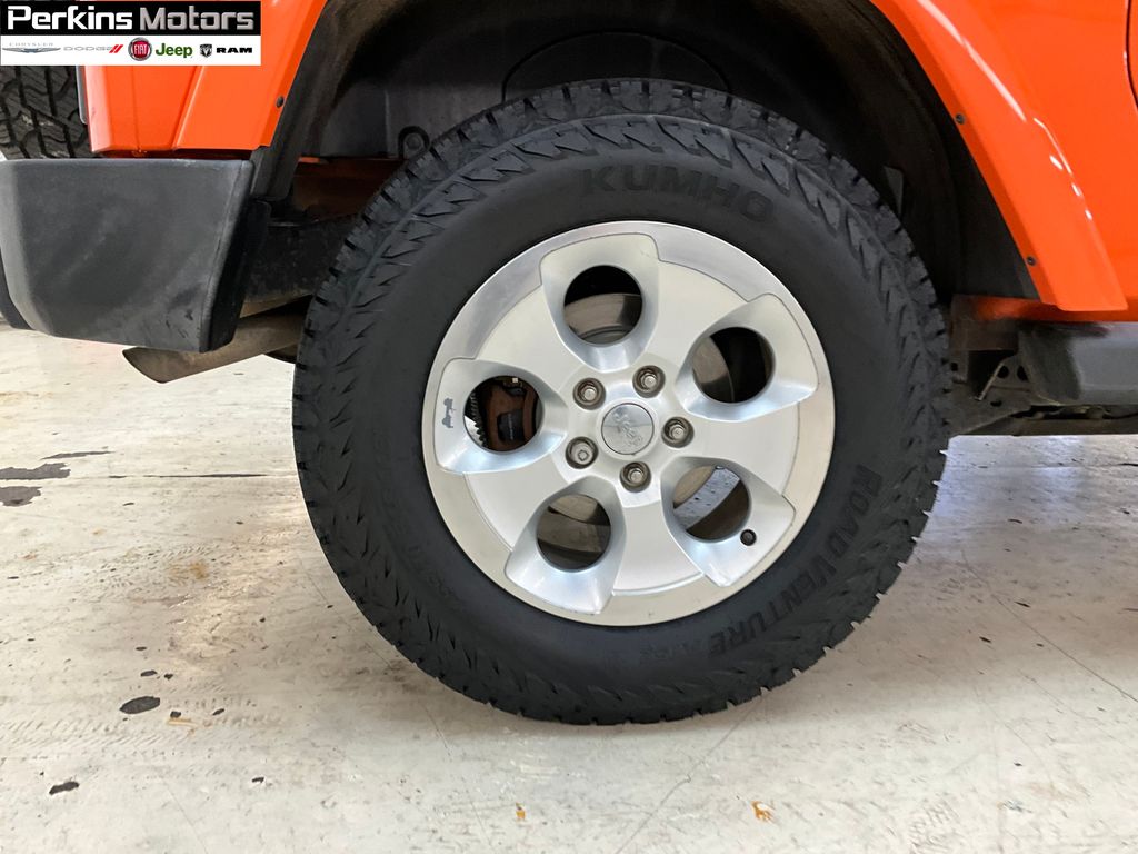 used 2013 Jeep Wrangler car, priced at $15,028