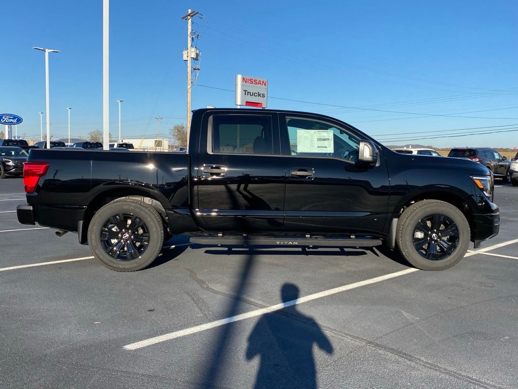 new 2024 Nissan Titan car, priced at $43,340