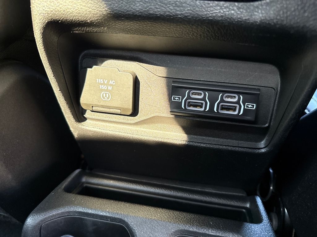 used 2022 Jeep Grand Cherokee L car, priced at $29,400