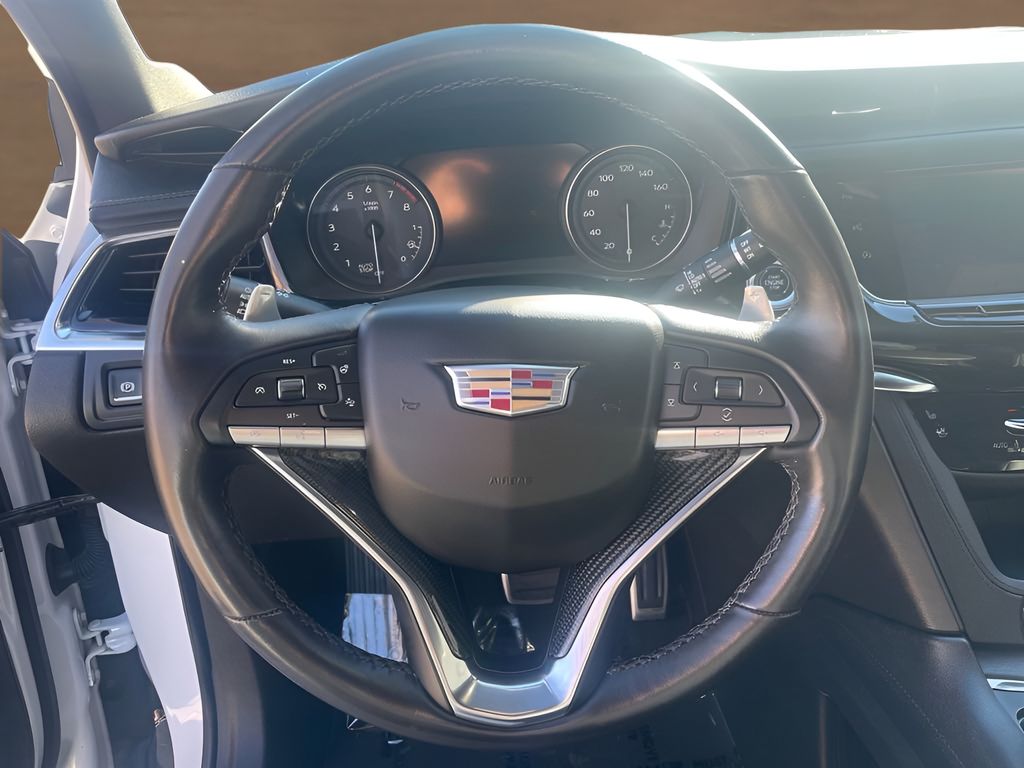 used 2023 Cadillac XT6 car, priced at $42,250