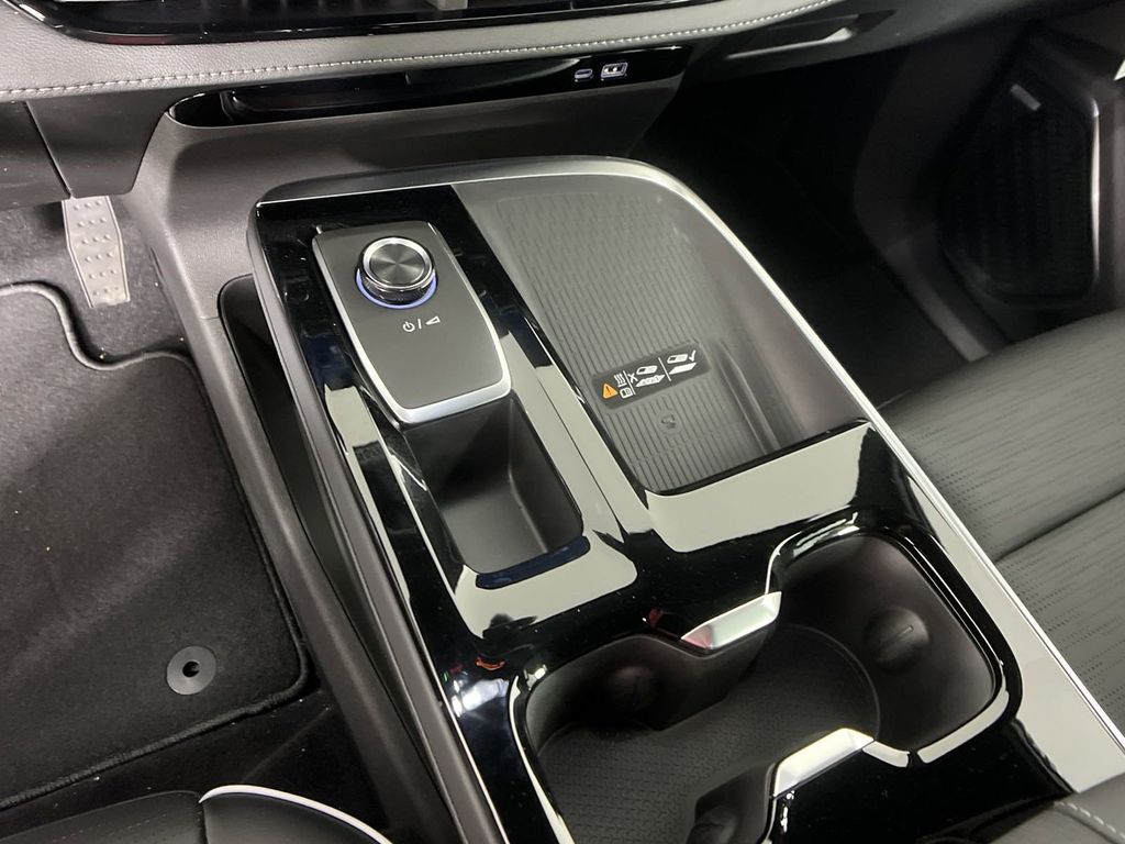 new 2025 Buick Enclave car, priced at $46,530