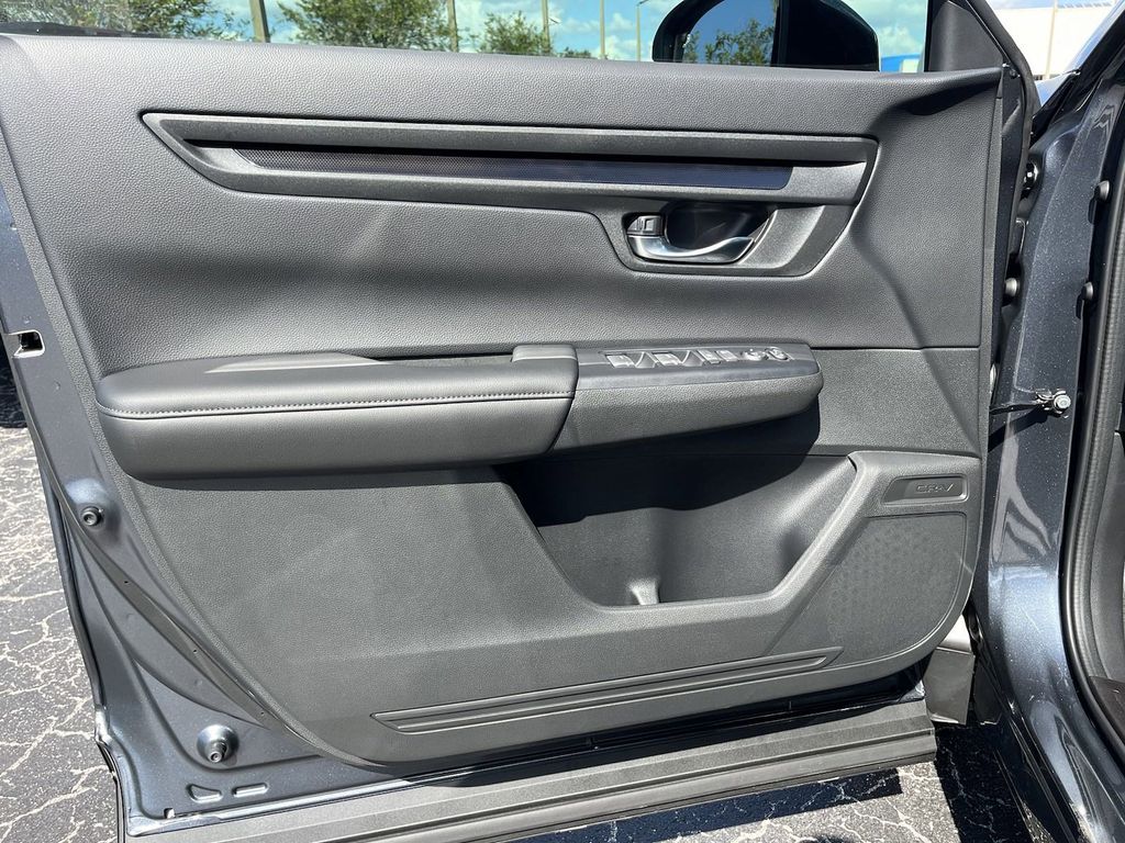 new 2025 Honda CR-V car, priced at $33,835