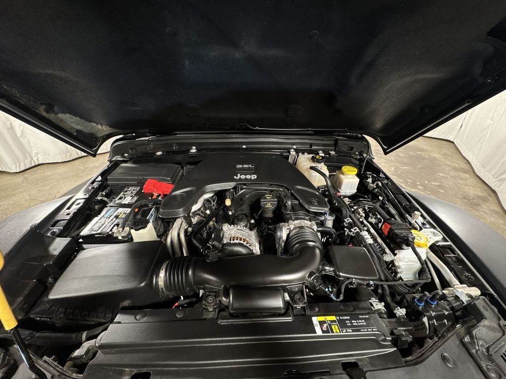 used 2020 Jeep Gladiator car, priced at $38,457