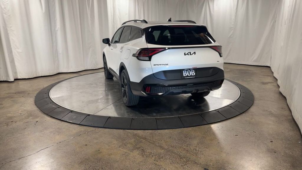 new 2025 Kia Sportage Plug-In Hybrid car, priced at $44,411