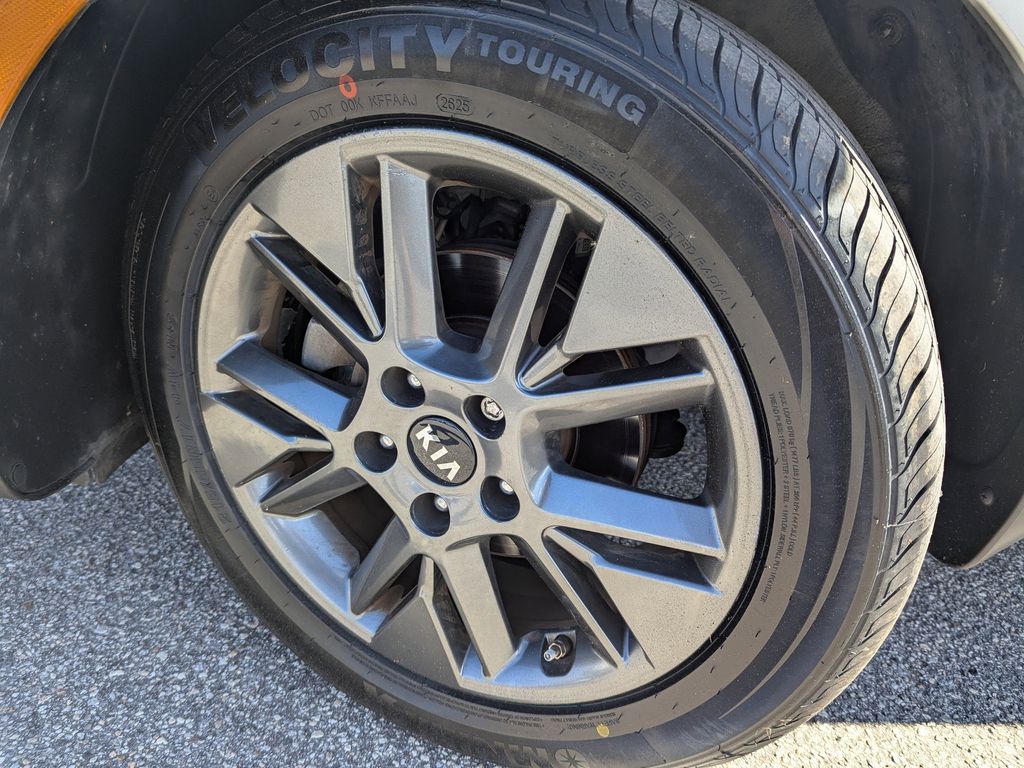 used 2021 Kia Soul car, priced at $10,993