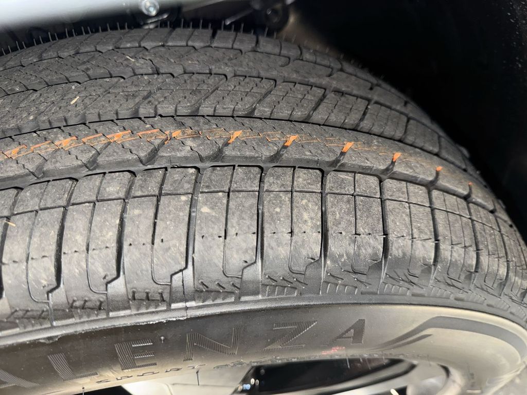 new 2025 Honda Pilot car, priced at $56,075