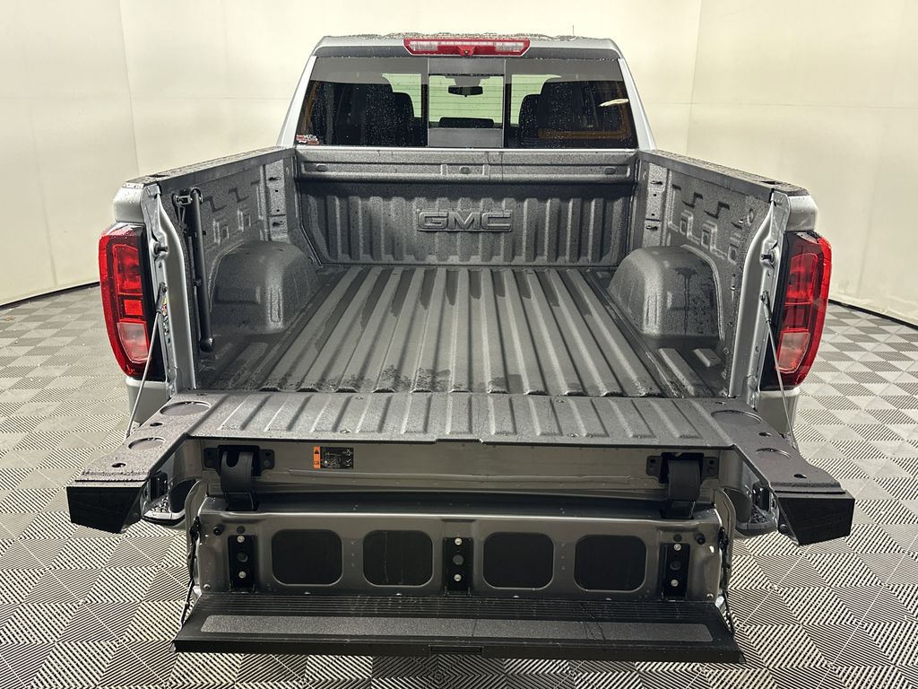 new 2025 GMC Sierra 1500 car, priced at $60,224