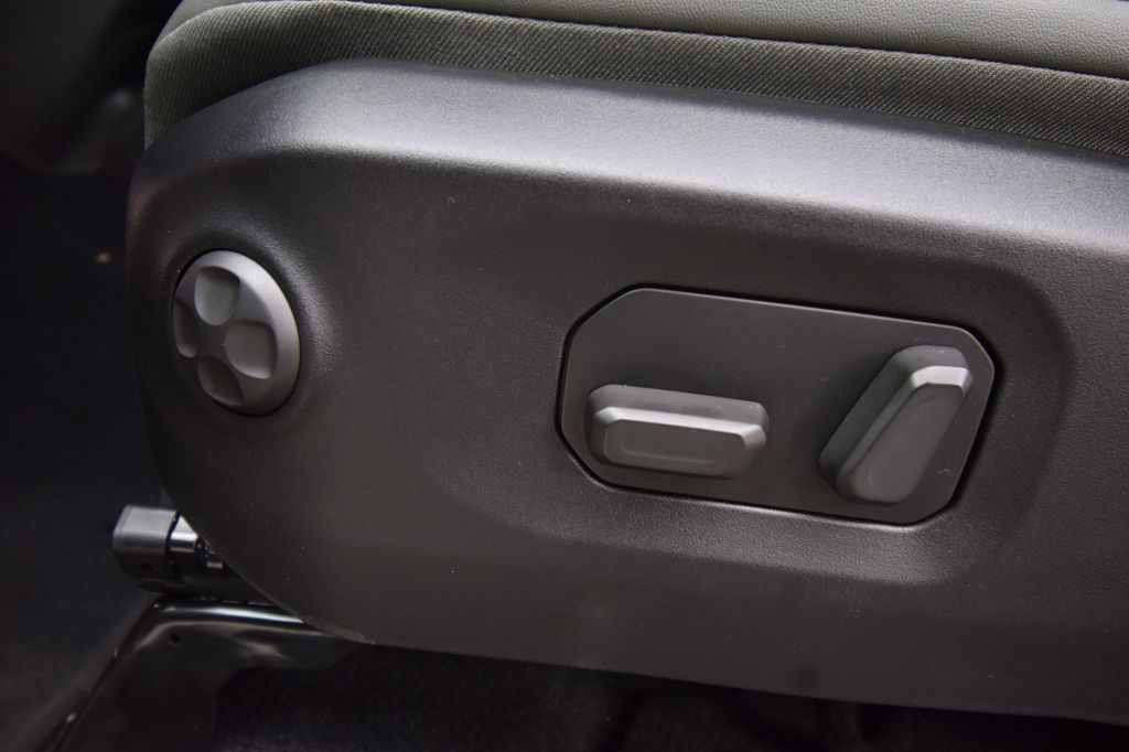 new 2025 Jeep Gladiator car, priced at $55,687