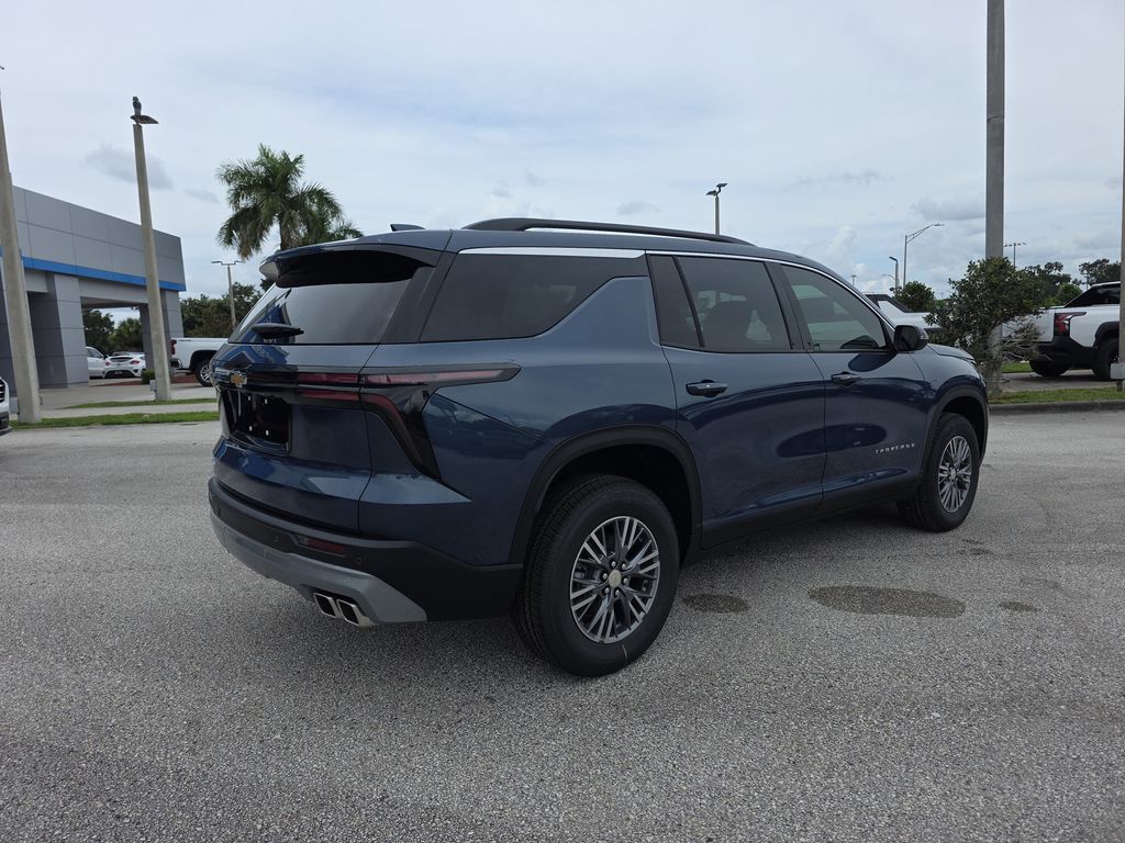 new 2026 Chevrolet Traverse car, priced at $42,695