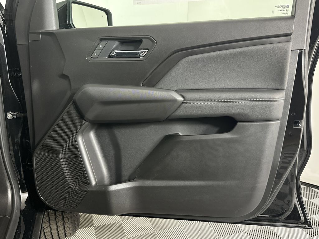 new 2025 GMC Canyon car, priced at $42,895
