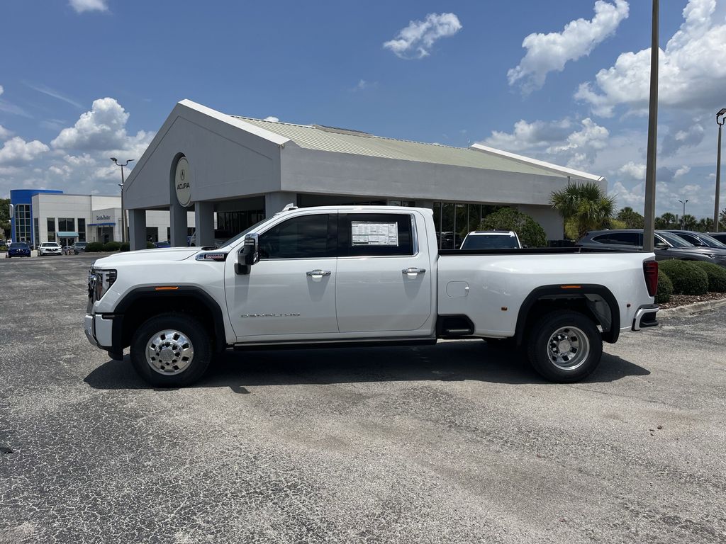 new 2025 GMC Sierra 3500HD car, priced at $92,165
