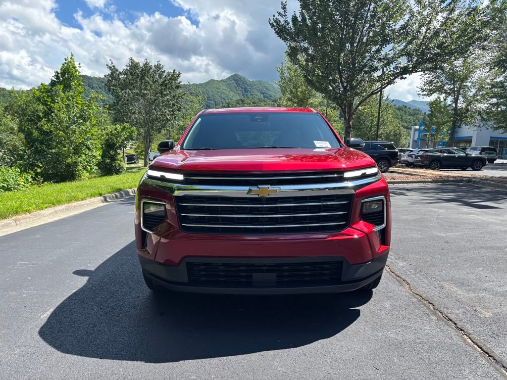 new 2025 Chevrolet Traverse car, priced at $45,190
