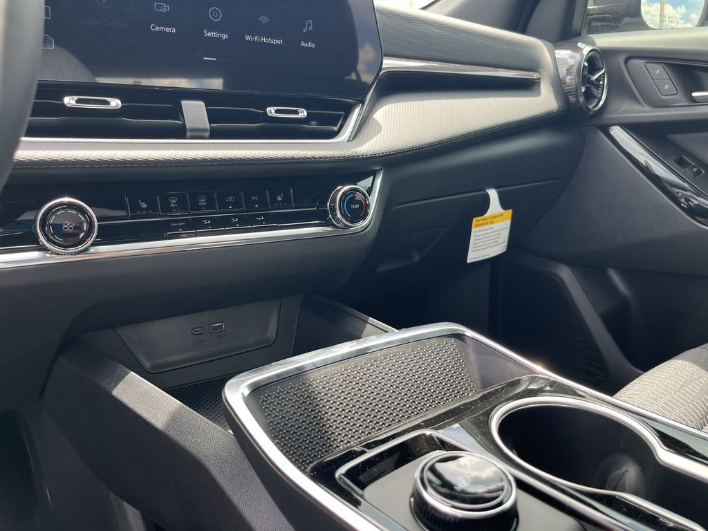 new 2026 Chevrolet Equinox car, priced at $28,893
