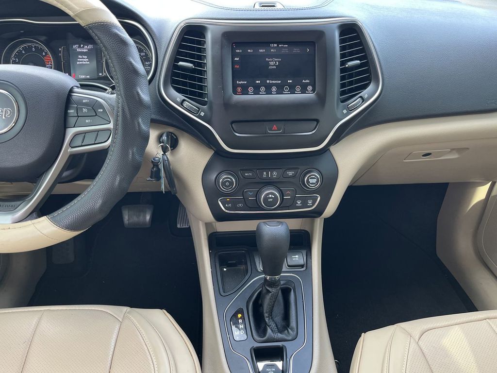 used 2019 Jeep Cherokee car, priced at $15,592