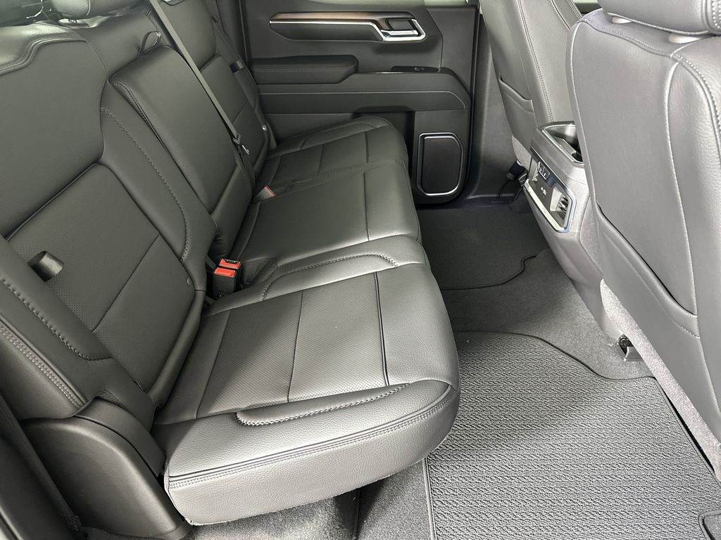 new 2025 GMC Sierra 1500 car, priced at $68,494