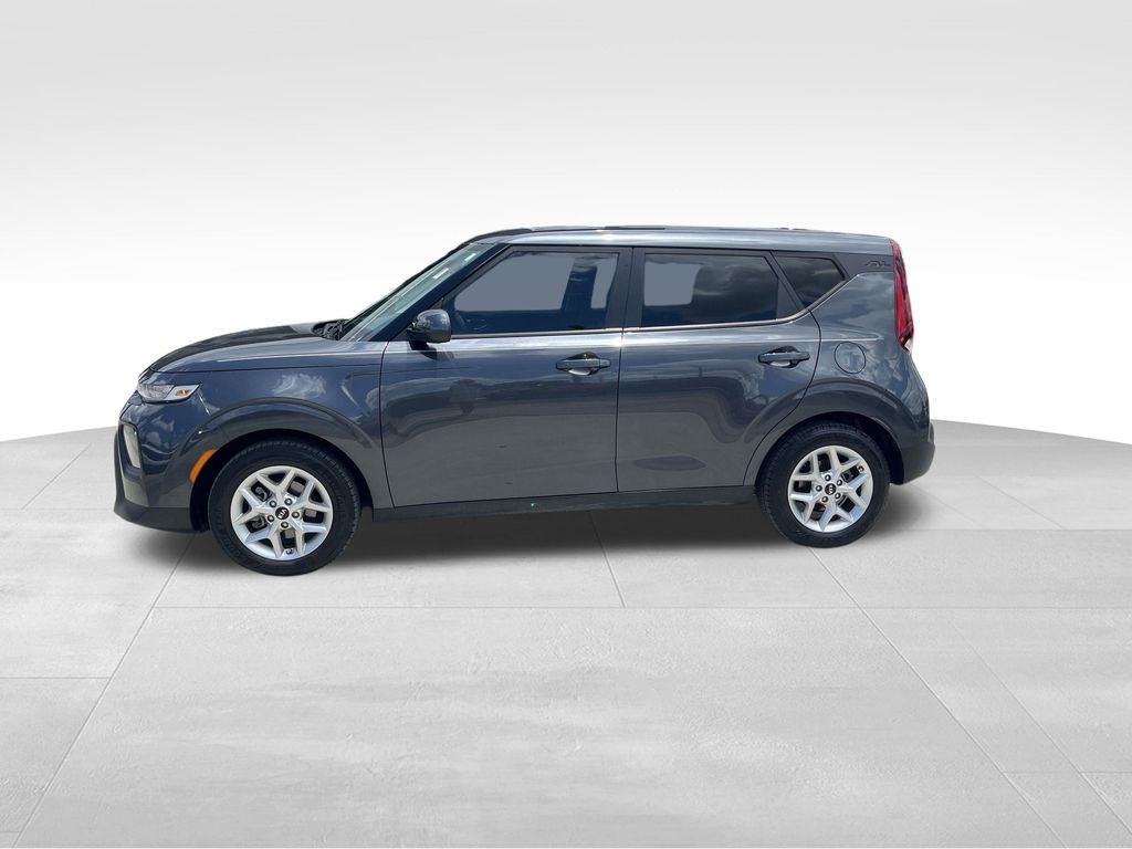 used 2021 Kia Soul car, priced at $15,591