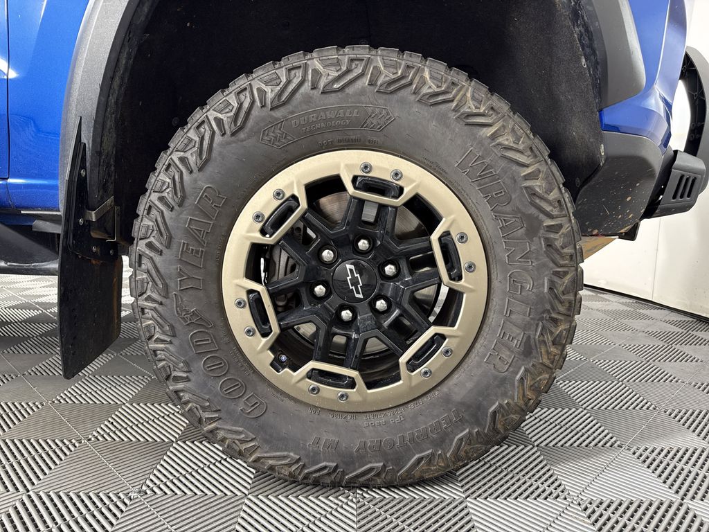 used 2023 Chevrolet Colorado car