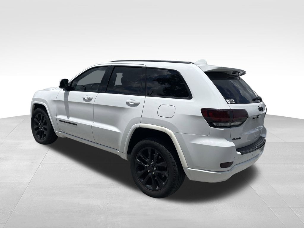 used 2018 Jeep Grand Cherokee car, priced at $16,892
