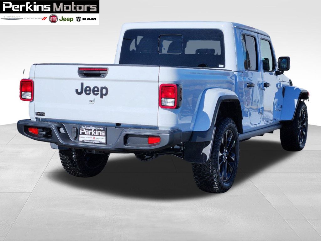 new 2025 Jeep Gladiator car, priced at $42,419