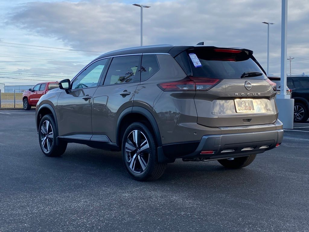 new 2024 Nissan Rogue car, priced at $33,030