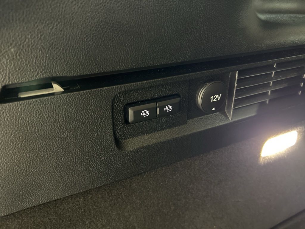 used 2022 Lincoln Nautilus car, priced at $38,333