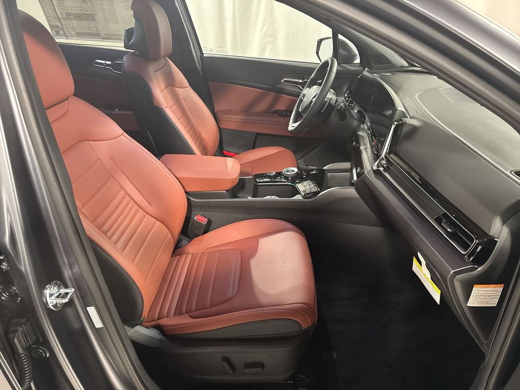 new 2025 Kia Sportage Hybrid car, priced at $38,895