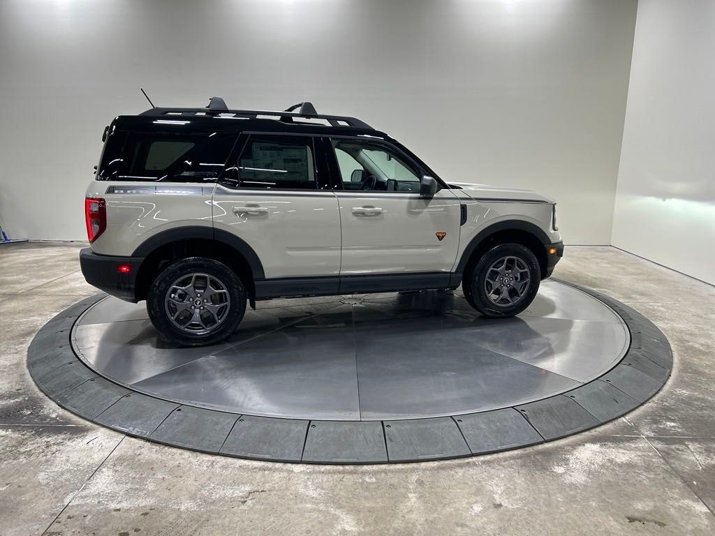 new 2024 Ford Bronco Sport car, priced at $42,595