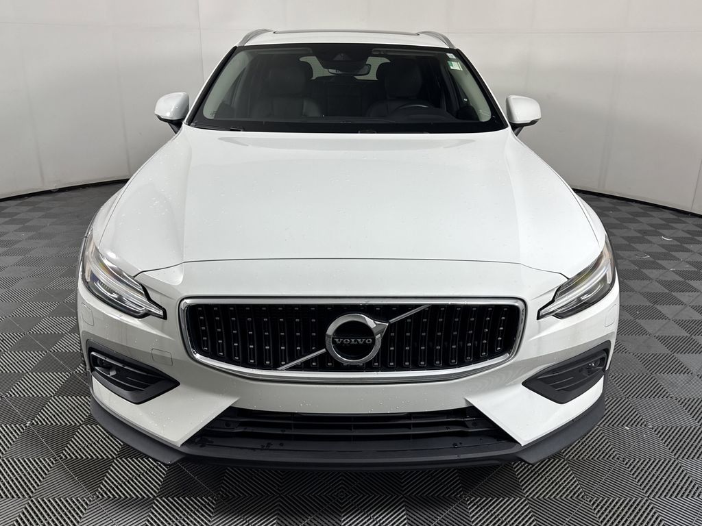 used 2022 Volvo V60 Cross Country car, priced at $31,988