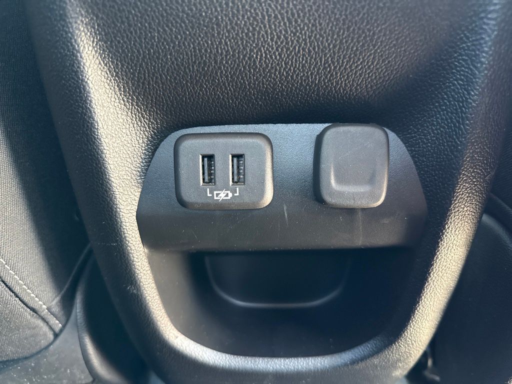 used 2022 Chevrolet Colorado car, priced at $31,000
