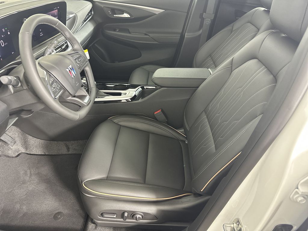 new 2025 Buick Envista car, priced at $30,095