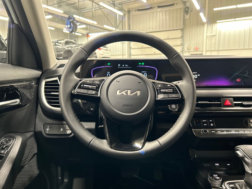 new 2025 Kia Seltos car, priced at $26,773