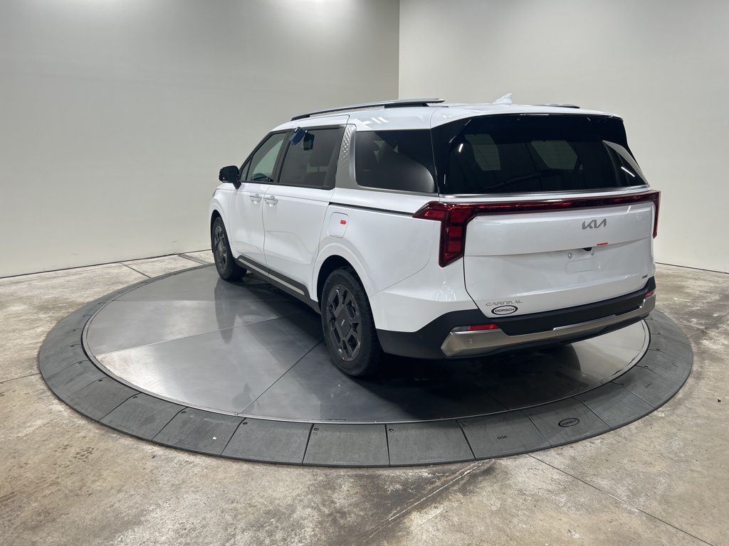 new 2026 Kia Carnival Hybrid car, priced at $48,274