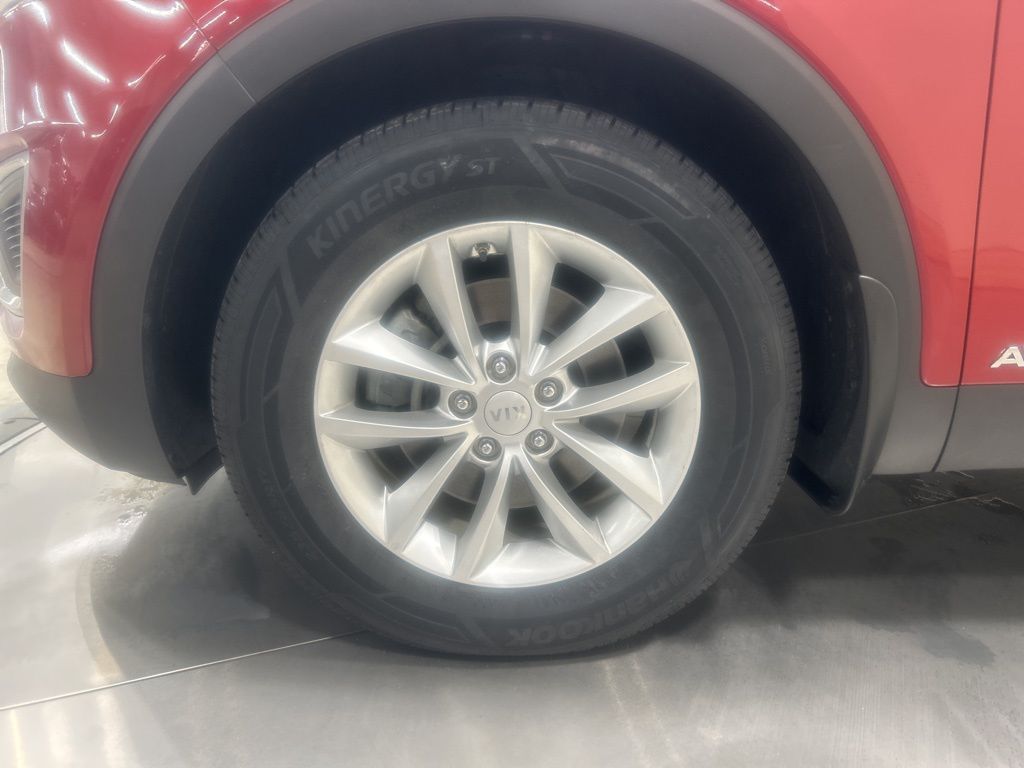 used 2018 Kia Sorento car, priced at $14,488
