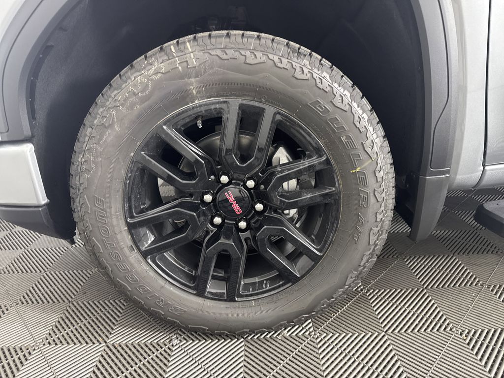 new 2025 GMC Sierra 1500 car, priced at $60,424