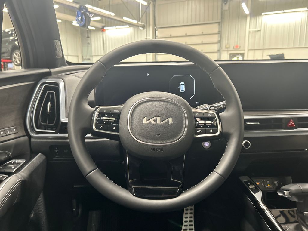 new 2025 Kia Sorento car, priced at $44,714