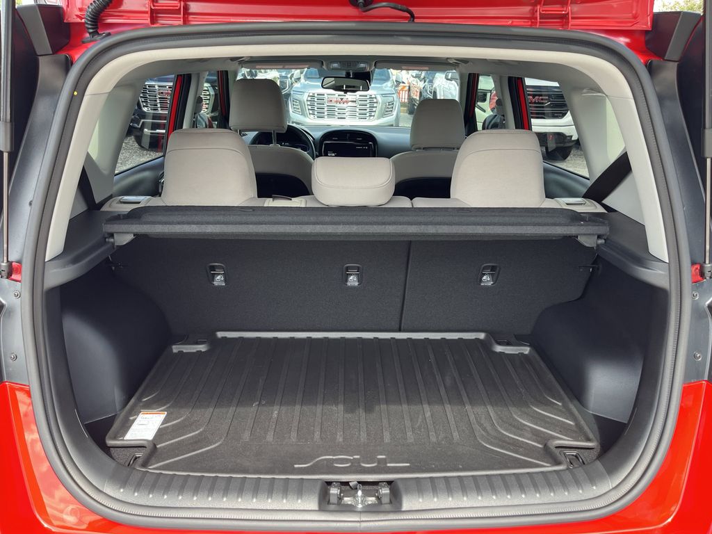 used 2025 Kia Soul car, priced at $22,868