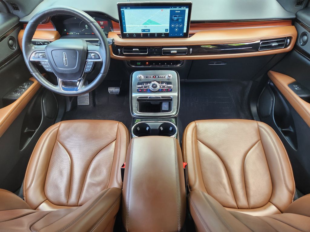 used 2022 Lincoln Nautilus car, priced at $37,131