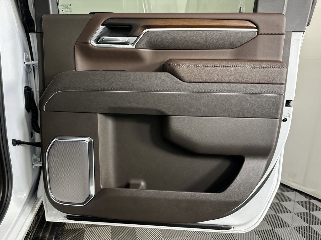 new 2025 GMC Sierra 2500HD car, priced at $86,502