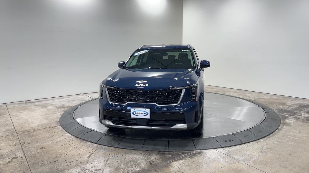 new 2025 Kia Sorento car, priced at $35,854