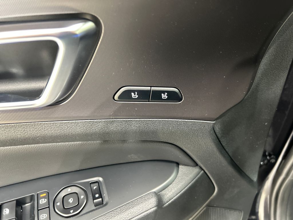 new 2026 Kia Sportage car, priced at $39,665