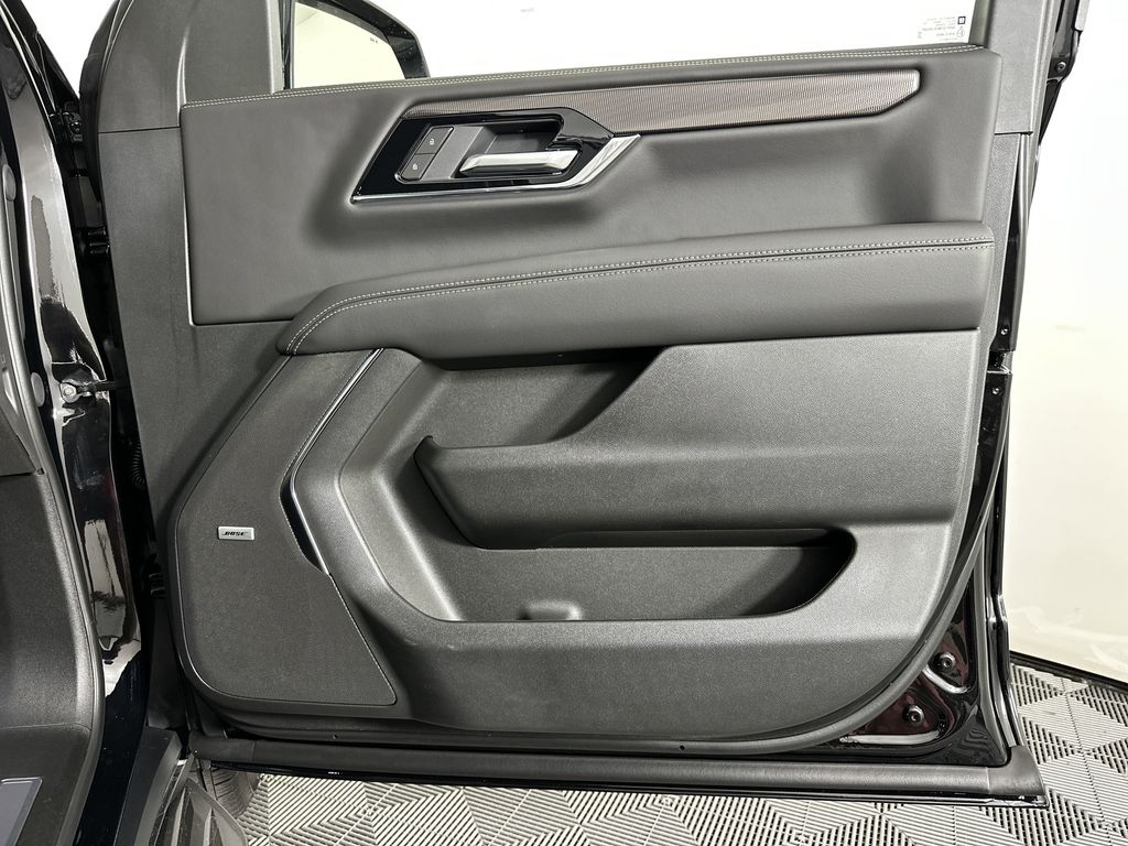 new 2025 GMC Yukon car, priced at $73,909