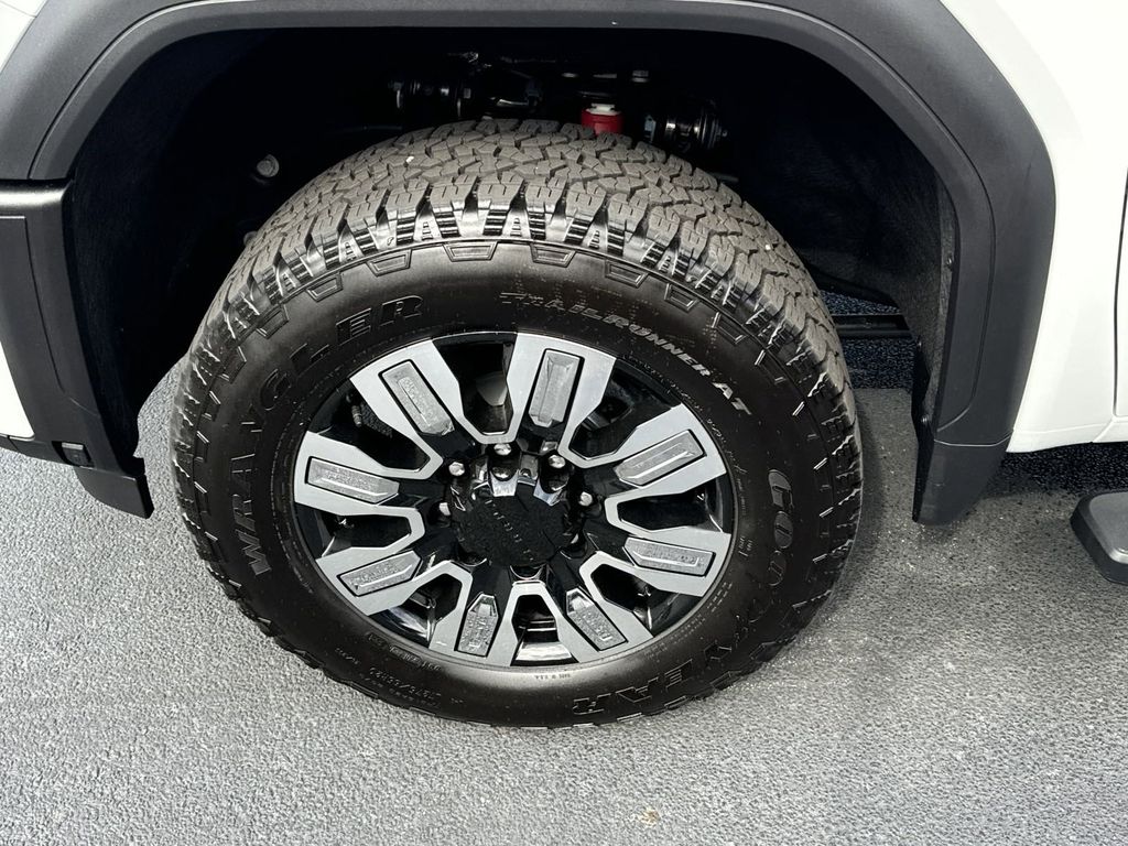 new 2025 GMC Sierra 2500HD car, priced at $85,547